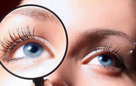 A Bayer Healthcare és a Regeneron Pharmaceuticals Inc. bejelentette, hogy elindította a VEGF Trap Eye a diabéteszes makulaödéma terápiájának hatásosságára és biztonságosságára vonatkozó vizsgálatot